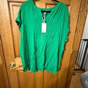 Rose & Olive Emerald Green Blouse